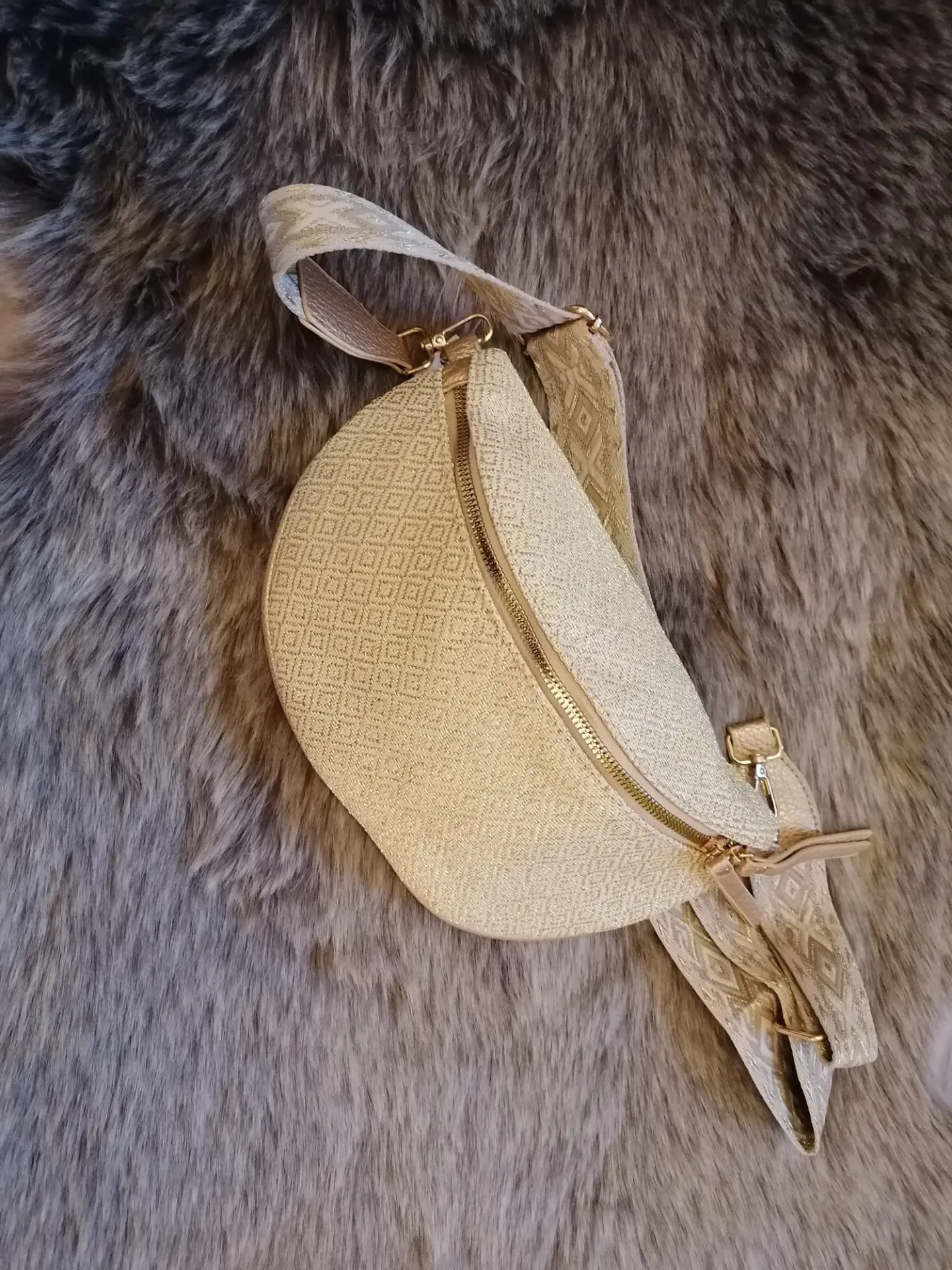 Goudkleurige crossbody