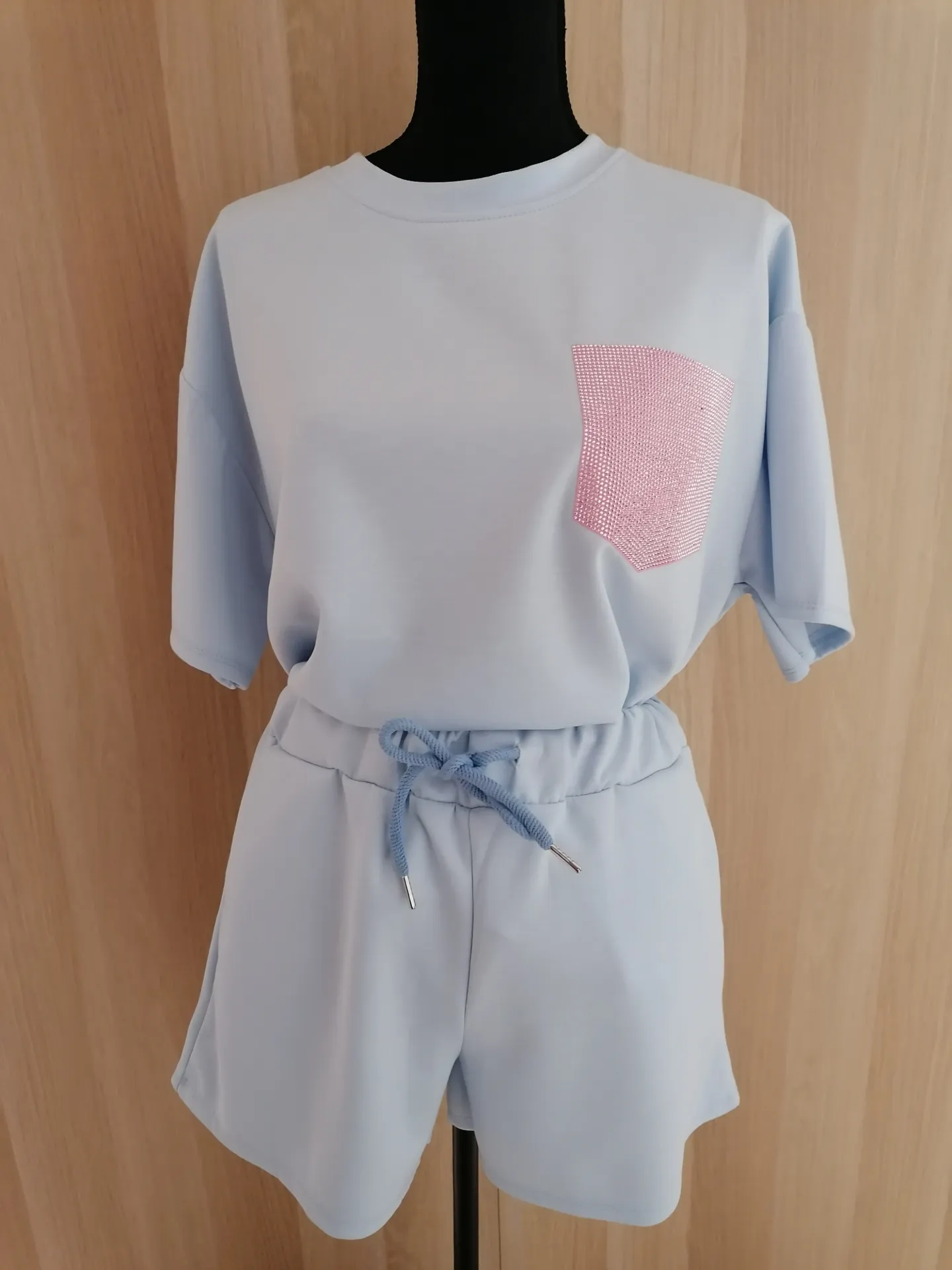 Ensemble (T-shirt + short) (​licht blauw)